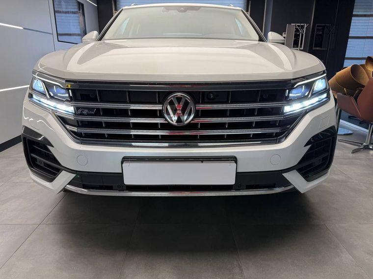 Volkswagen Touareg,  - вид 2