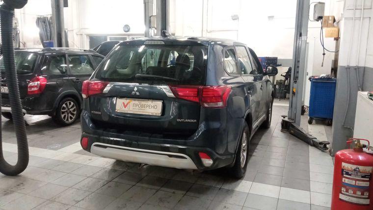 Mitsubishi Outlander,  - вид 2