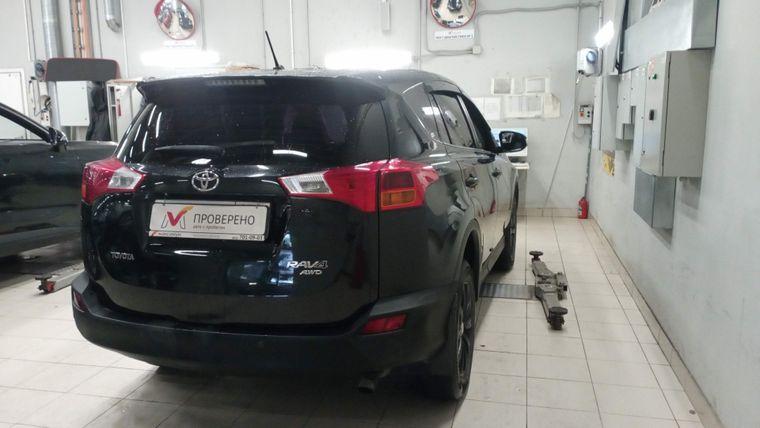 Toyota RAV4,  - вид 2