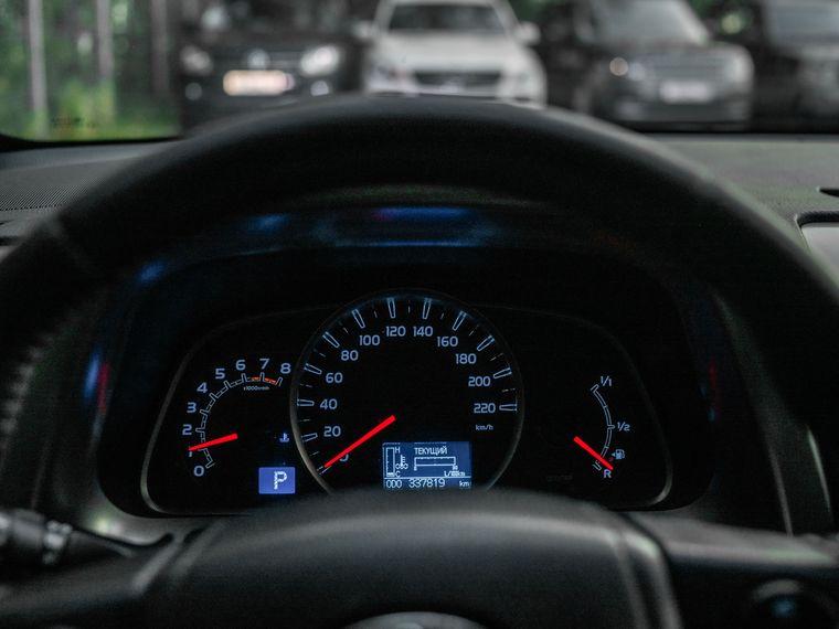 Toyota RAV4,  - вид 4