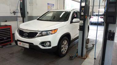 KIA Sorento 2011 года, 147 000 км - вид 1