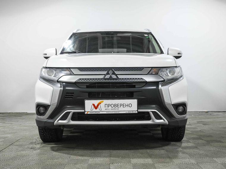 Mitsubishi Outlander, 2019 - вид 2