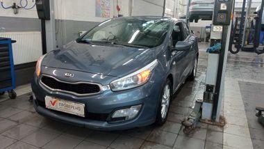 Kia Ceed 2014 года, 172 000 км - вид 1