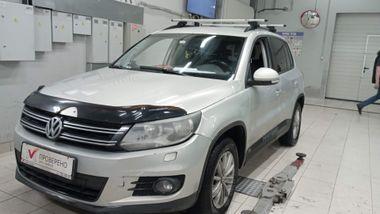Volkswagen Tiguan 2012 года, 262 388 км - вид 1