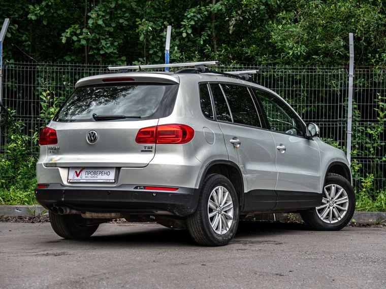 Volkswagen Tiguan,  - вид 1