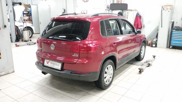 Volkswagen Tiguan,  - вид 2