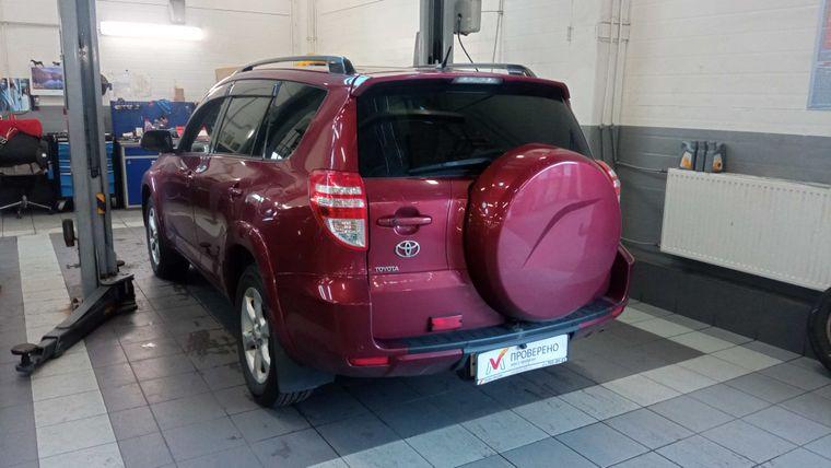 Toyota RAV4, 2010 - вид 3