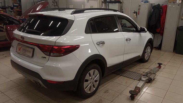 Kia Rio X-Line 2019 года, 113 101 км - вид 2