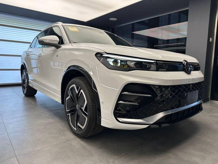 Volkswagen Tiguan L, 2024 - вид 3