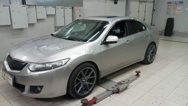 Honda Accord 2010 года, 219 737 км - вид 1