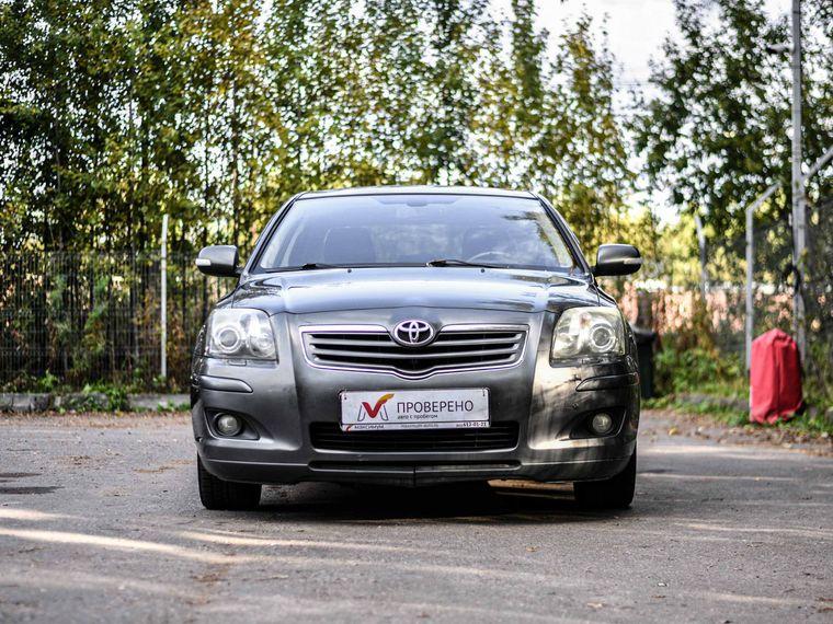 Toyota Avensis,  - вид 2