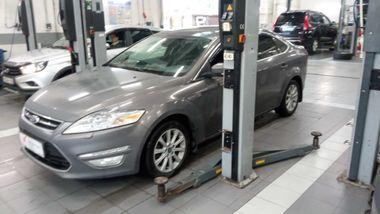 Ford Mondeo 2012 года, 242 643 км - вид 2