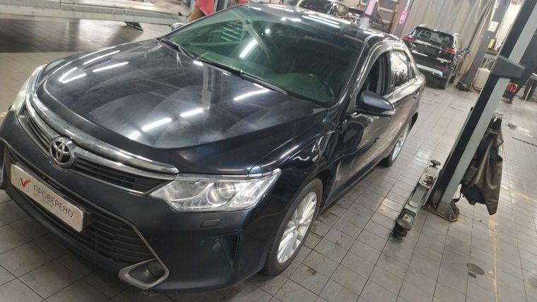 Toyota Camry, 