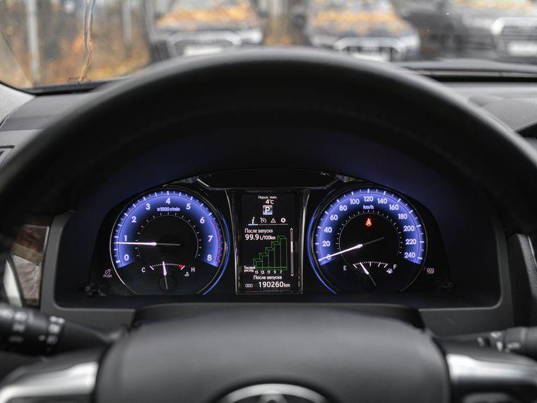Toyota Camry,  - вид 4