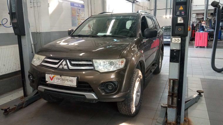 Mitsubishi Pajero Sport 2015 года, 134 736 км - вид 1