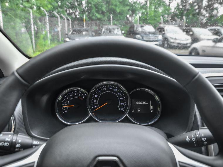 Renault Sandero,  - вид 4