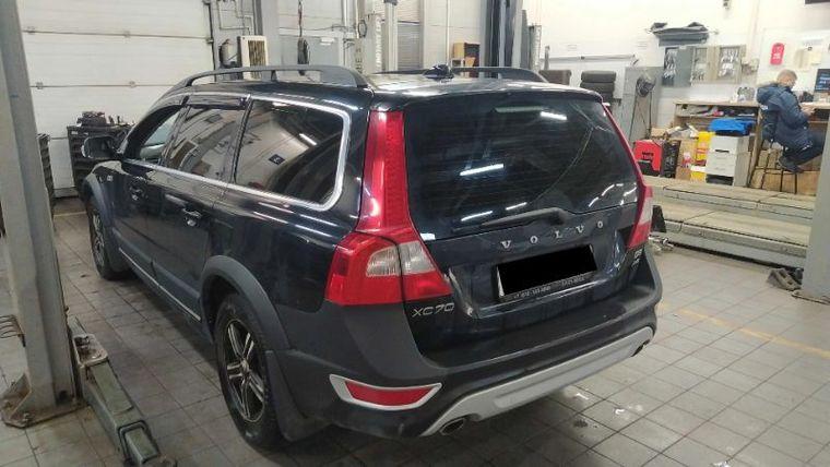 Volvo XC70,  - вид 3