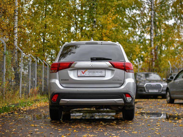Mitsubishi Outlander,  - вид 3