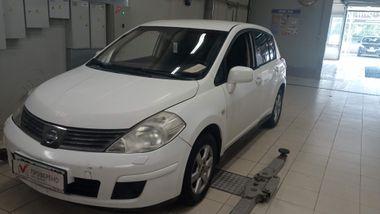 Nissan Tiida 2008 года, 234 238 км - вид 1