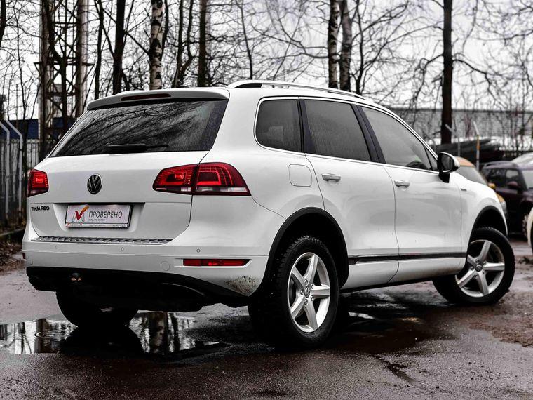 Volkswagen Touareg 2013 года, 301 066 км - вид 2