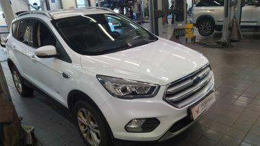 Ford Kuga 2018 года, 163 847 км - вид 2
