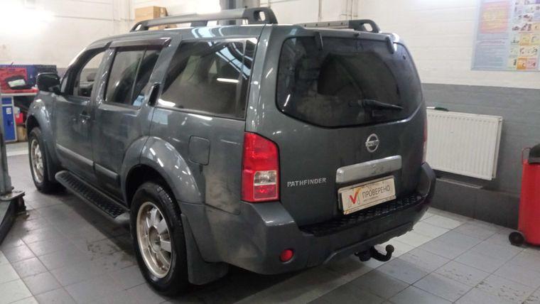 Nissan Pathfinder,  - вид 3