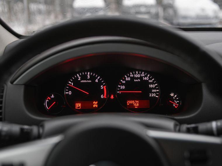 Nissan Pathfinder,  - вид 3