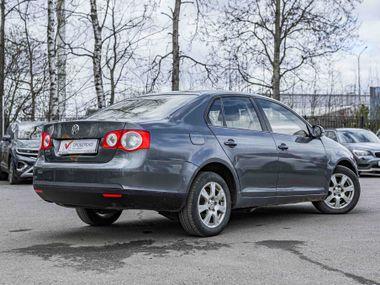 Volkswagen Jetta 2009 года, 329 656 км - вид 2