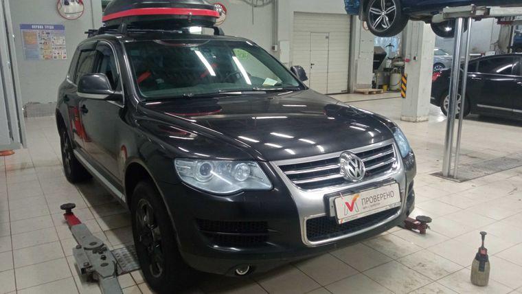 Volkswagen Touareg, 2010 - вид 1