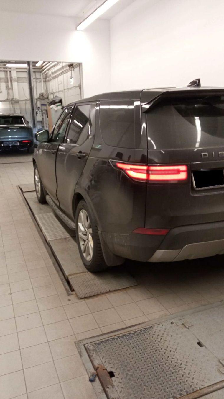 Land Rover Discovery,  - вид 3