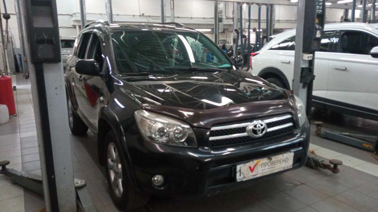 Toyota RAV4 2007 года, 346 250 км - вид 2