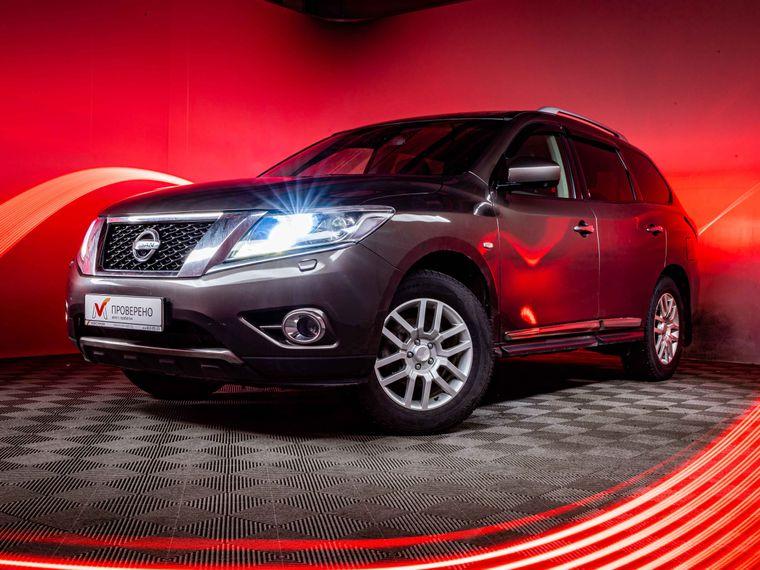 Nissan Pathfinder, 2015