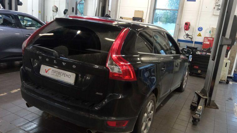 Volvo XC60,  - вид 2