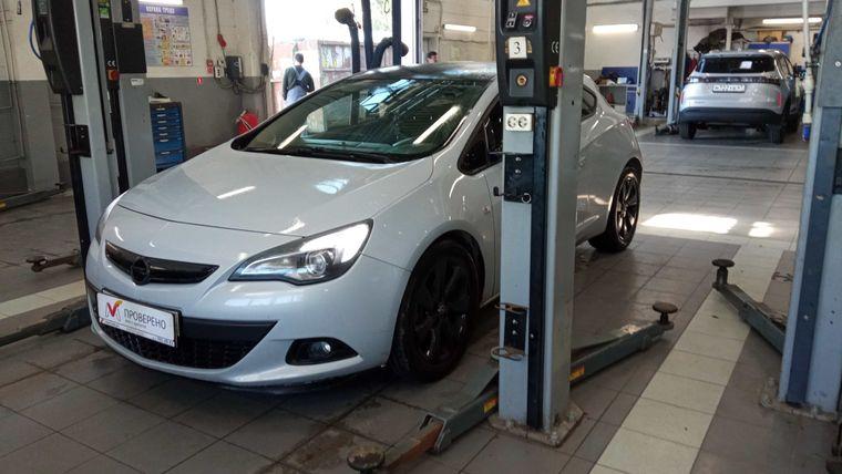 Opel Astra GTC, 