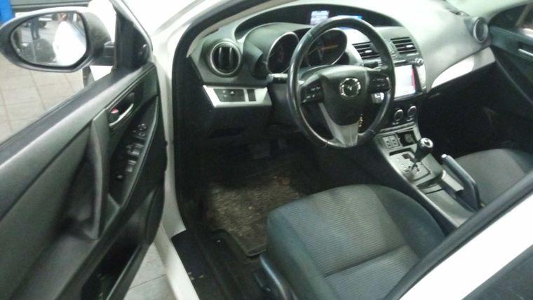 Mazda 3,  - вид 4