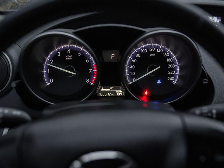 Mazda 3,  - вид 4