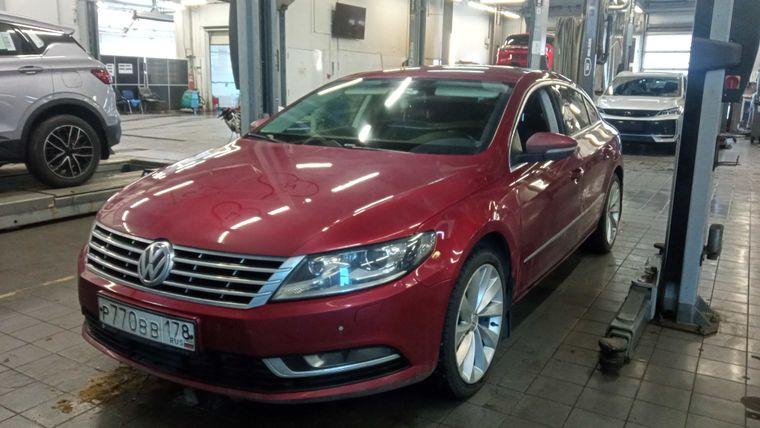 Volkswagen Passat 2013 года, 227 585 км - вид 1