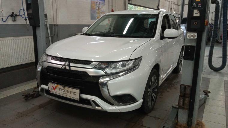 Mitsubishi Outlander 2022 года, 49 040 км - вид 1