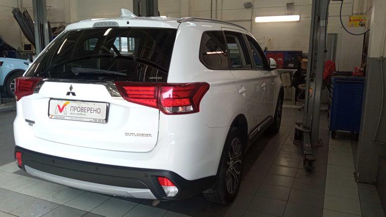 Mitsubishi Outlander,  - вид 2
