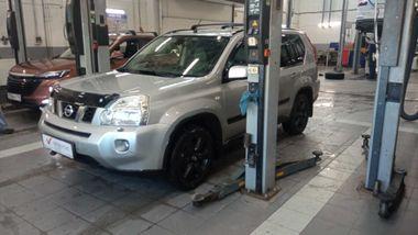 Nissan X-Trail 2010 года, 170 000 км - вид 1