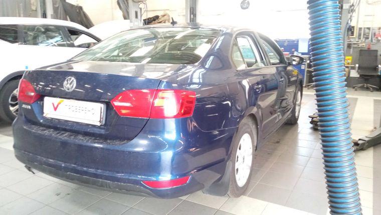 Volkswagen Jetta,  - вид 2