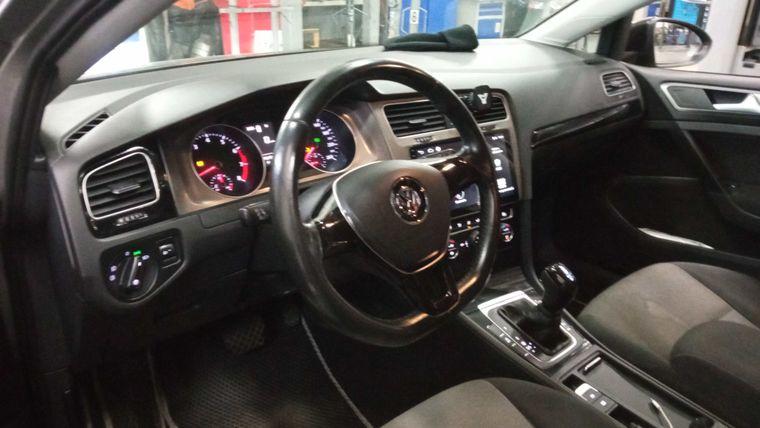 Volkswagen Golf,  - вид 4