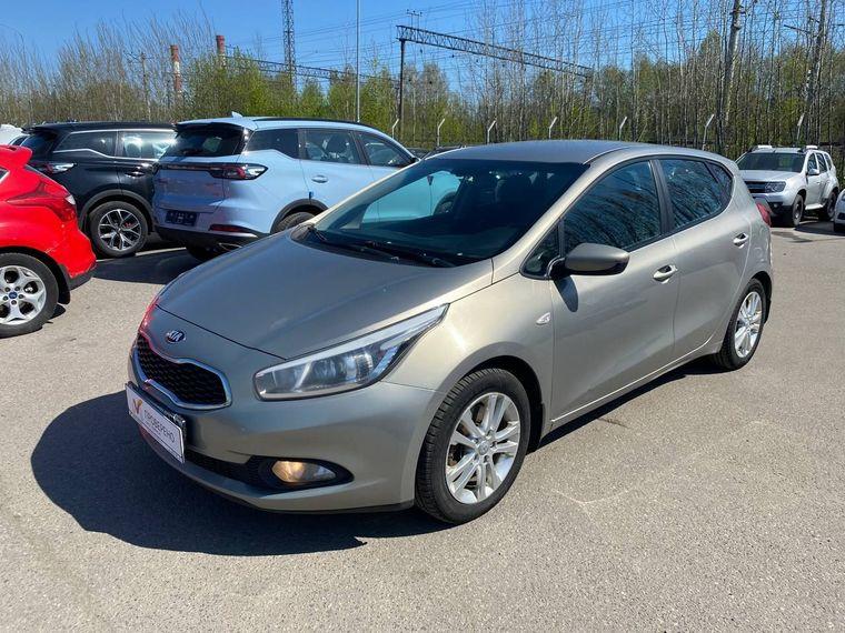 Kia Ceed, 2013