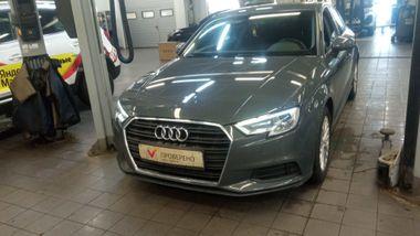Audi A3 2018 года, 98 563 км - вид 1