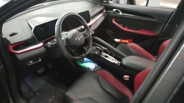 Geely Coolray,  - вид 4