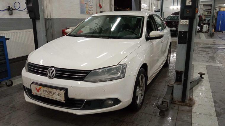 Volkswagen Jetta 2012 года, 175 000 км - вид 1
