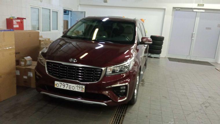 Kia Carnival 2019 года, 89 956 км - вид 2