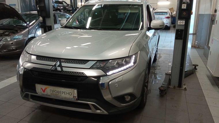 Mitsubishi Outlander, 2019