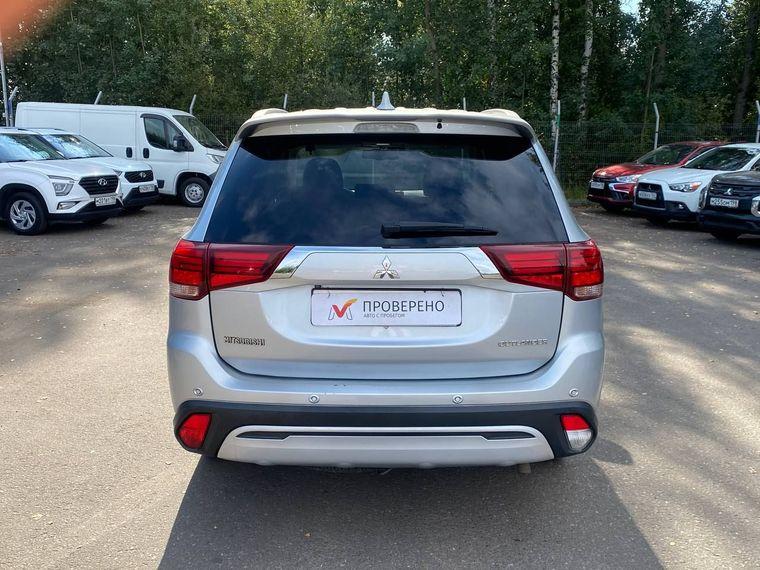 Mitsubishi Outlander, 2019 - вид 4