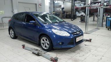 Ford Focus 2014 года, 215 550 км - вид 2